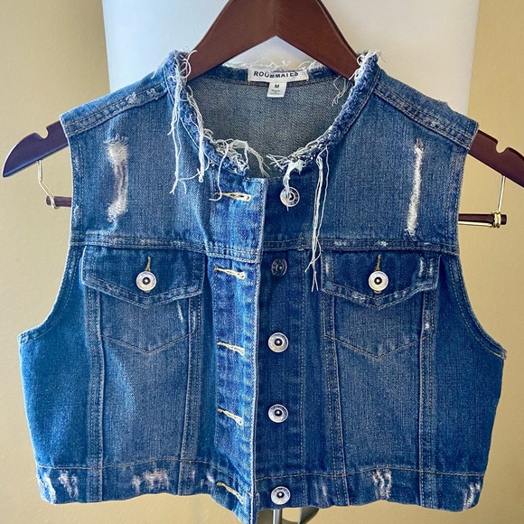 Roommates California Denim Crop Jacket Size Medium - Picture 1 of 4